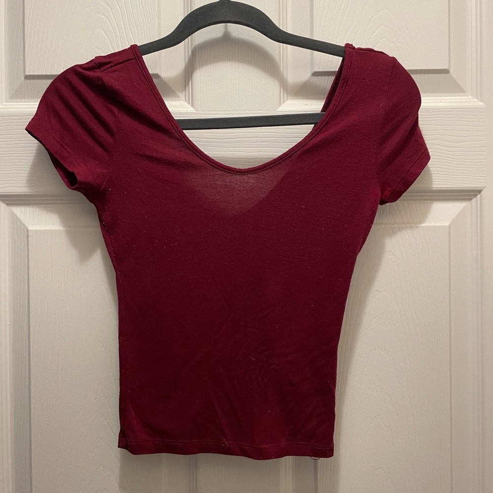 Express maroon crop top